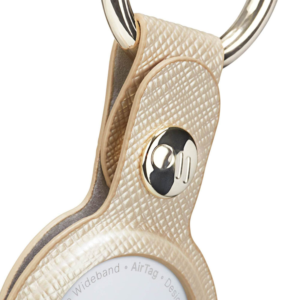 Picture of Apple Air Tag | Case-Mate Case Mate Keychain Case Protective Cover Case Keyring Design for Apple AirTag (Gold)