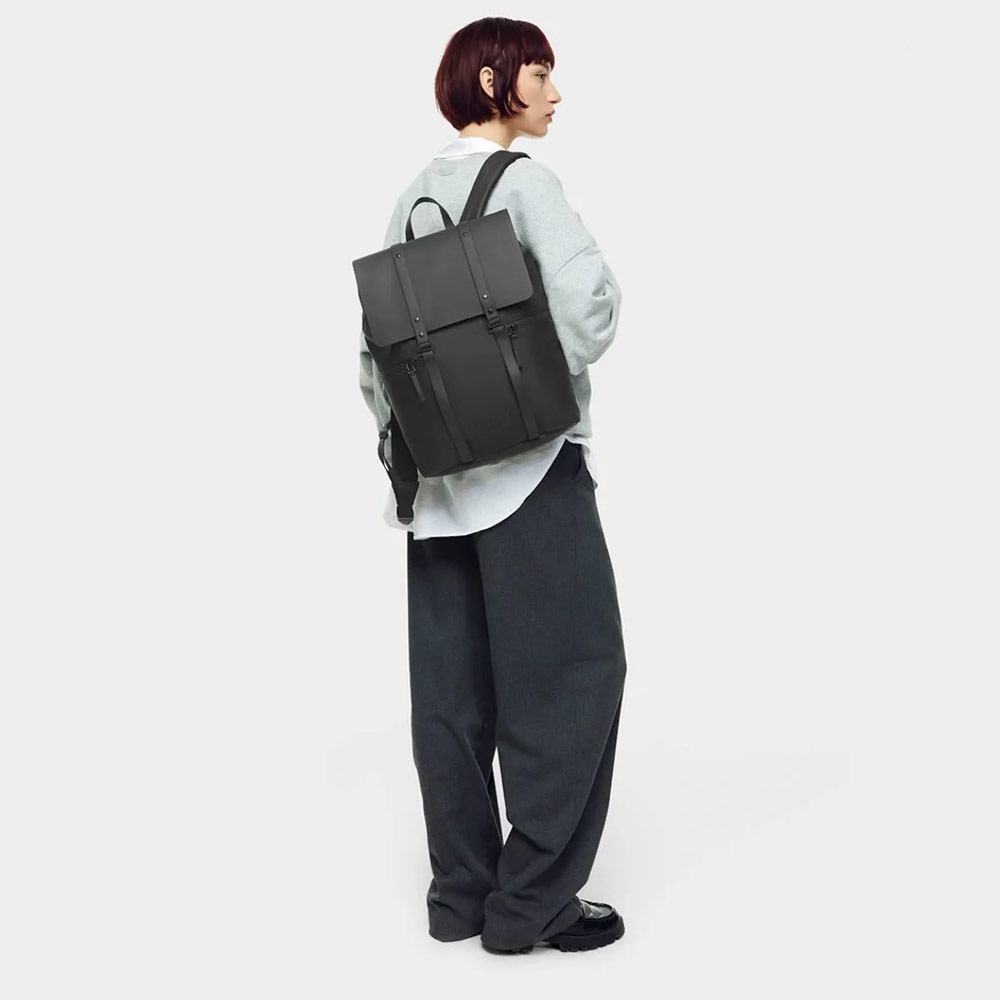 Picture of Apple Macbook Air 13 M2 2022  | Gaston Luga SPLÄSH 2.0 13" Premium Waterproof Eco Material Backpack (Black)