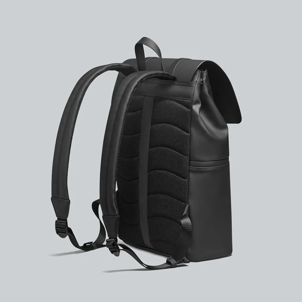 Picture of Apple Macbook Air 13 M2 2022  | Gaston Luga SPLÄSH 2.0 13" Premium Waterproof Eco Material Backpack (Black)