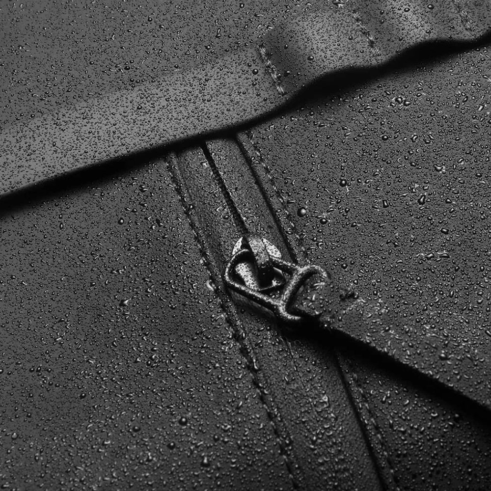 Picture of Apple MacBook Pro 16\" 2019  | Gaston Luga SPLÄSH 2.0 16" Premium Waterproof Eco Material Backpack 20L (Black)